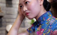 英语老师没戴套让我c了一节